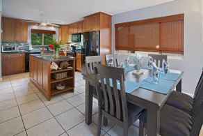 Beachfront-3 Bedroom-Pool-Gym-Walk to Restaurants - Image 4