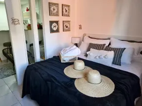 32m2/wifi/air conditioning/pool/garage/Queen Size - Image 3