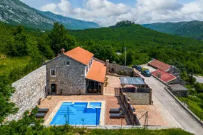 Villa Cupido With Private Pool - Happy Rentals - Image 4