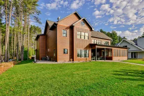Dog-Friendly Lakefront Gem with Kayaks & Dock - Image 4