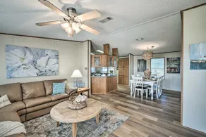 Sunny Waterfront Welaka Home w/ Private Dock! - Image 3
