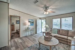 Sunny Waterfront Welaka Home w/ Private Dock! - Image 5