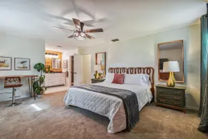 Heated/private pool- fenced yard-kid/pet friendly! - Image 4