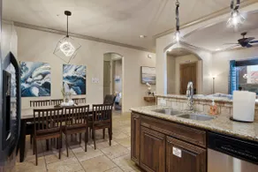 Spacious 2-Bed Suite | Sunset Views, Private Patio & Fireplace - Image 4
