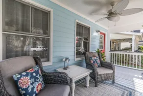Newly Renovated listing! Cottage on Broad - Image 4