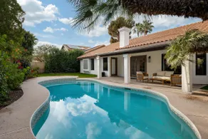 Beautiful 3BR Modern Home with Heated Pool - Spring Training and Golf Haven - Image 2