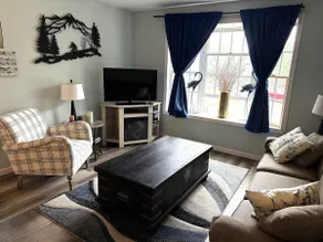 WOW-New Ski OnOff Suite By Pool Sleeps 4 Jiminy Pk - Image 5