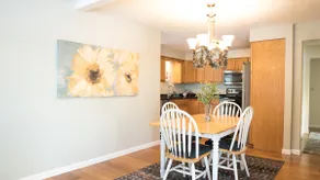 Comfy Escape with Lake Chapin views - Image 3