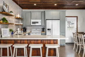 Riverwalk | Pet-Friendly | Fishing | Deck | Grill - Image 2