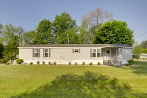 Charming South Haven Home - Great Location! - Image 3