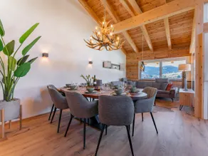 Wonderful ski in-ski out lodge - Image 4