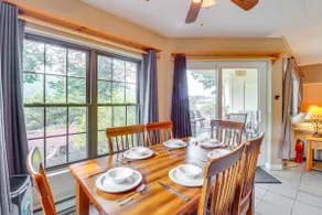 Steps to Shore: Scenic Big Boulder Lake Condo! - Image 2