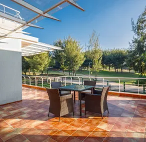 Golf View Home by StayJade Luxury HugeLawn4BHK - Image 5