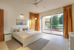 Golf View Home by StayJade Luxury HugeLawn4BHK - Image 3