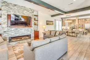 Walk to Ocean: Myrtle Beach House w/ Hot Tub! - Image 5