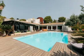 Villa Huerta 2, Paterna, jacuzzi, sauna - Image 2
