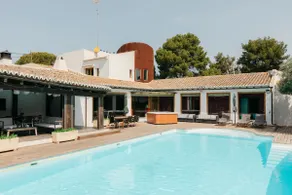 Villa Huerta 2, Paterna, jacuzzi, sauna - Image 3