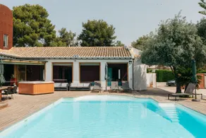Villa Huerta 2, Paterna, jacuzzi, sauna - Image 4