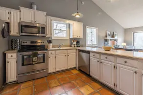 LakePoint Sports Stay | Lake Arrowhead Family Retreat w/ Lake Amenities, Golf, Tennis/Pickleball - Image 3