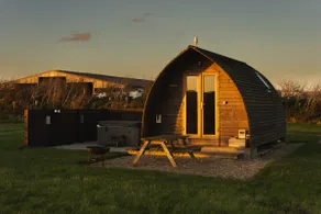 Standard-Hot Tub-Cabin-Private Bathroom with - Image 2