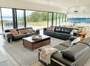 Kwoorabup Views: Luxury home with inlet views - Image 2