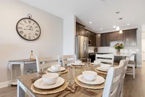 539 Bay Penthouse Suite | Panoramic Bayviews 403E - Image 3