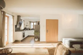 Elegant 145m² · terrace & garden · 2BR en-suite - Image 2