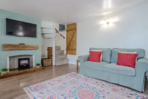 Rose Cottage by Winterton Cottages - Image 2