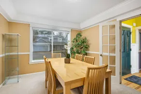 Delightful Southeast Location, Pet Friendly, Fully Fenced Backyard, BBQ, 13 Miles to Downtown - Image 5