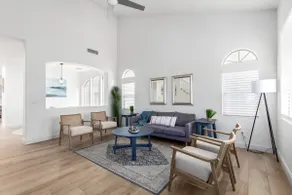 San Michelle Luxury Escape -Mesa - Image 3