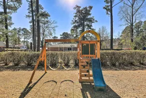 Family-Friendly New Bern Home w/ Backyard! - Image 3
