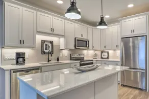 Downtown Traverse City Condo: 32 Mi to Ski Slopes! - Image 2