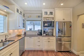 Peaceful Lakeside Retreat w/ Deck & Amazing Views! - Image 3