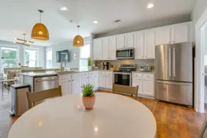 Coastal Home w/ Yard < 1 Mi to Old Town Bluffton! - Image 3