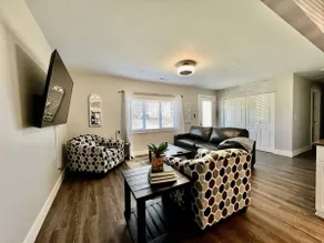 Quaint 4 Bedroom Ranch Home in Mason Ohio - Image 5