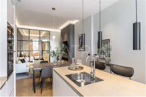 Boreal Apartments, Apartment with a queen bed and. - Image 2