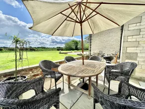 Salton Lodge - Image 2