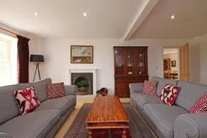 Salton Lodge - Image 3