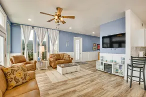Hot Tub & Sauna: Lakefront Wichita Falls Home! - Image 3