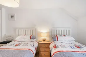Perfect south facing cottage overlooking Mevagissey Harbour and across the bay. - Image 5