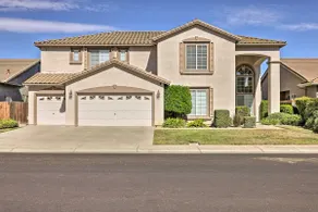 Family-Friendly Modesto Home w/ Grill & Yard - Image 3