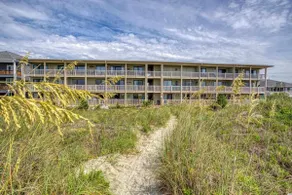 Beachfront Bliss- 2BR/2BA | First Floor | Pool | Beachfront | Steps to the Sand - Image 2