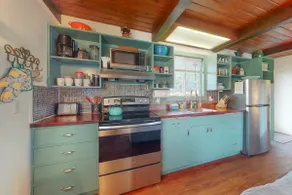 1BR 2nd-Floor Near Water | Dog Friendly - Image 4