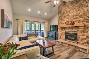 Sunny Clayton Condo on Kingwood Golf Course! - Image 4