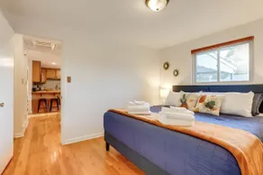 Benton*Way-4 Bedroom Home - Image 3