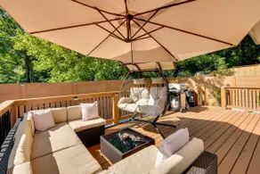 Luxury Smart Home 1 Mi to Mercedes-Benz Stadium! - Image 3