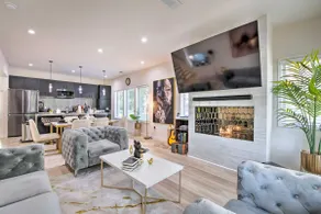 Luxury Smart Home 1 Mi to Mercedes-Benz Stadium! - Image 5