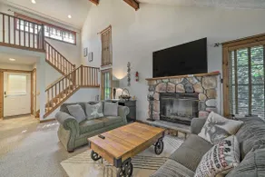 Tannersville Townhome, Near Camelback Mtn! - Image 5