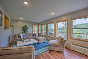 Private Eureka Springs Retreat w/ Hot Tub! - Image 4