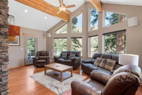 Leavenworth Retreat: Views, Fire Pit, Jetted Tub - Image 4